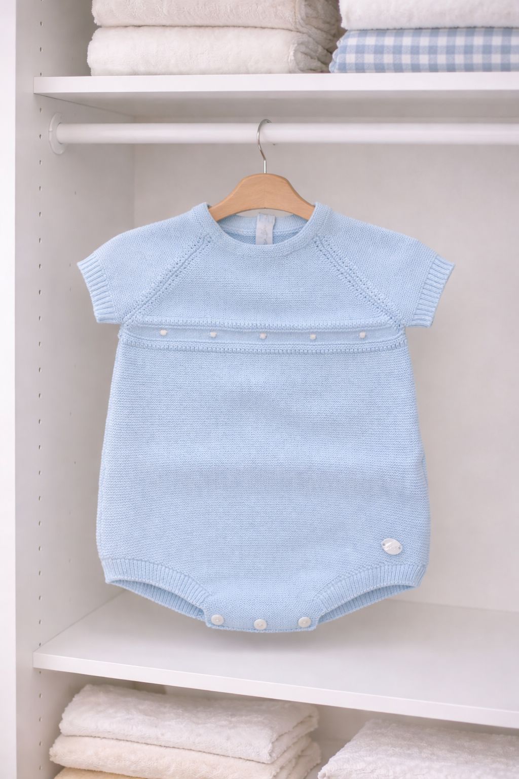 Pelele Punto Unisex Celeste Bebe Martin Aranda